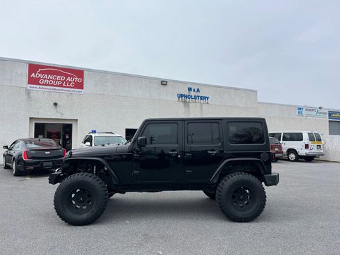 Used 2015 Jeep Wrangler Unlimited Sport w/ Quick Order Package 23S image 5