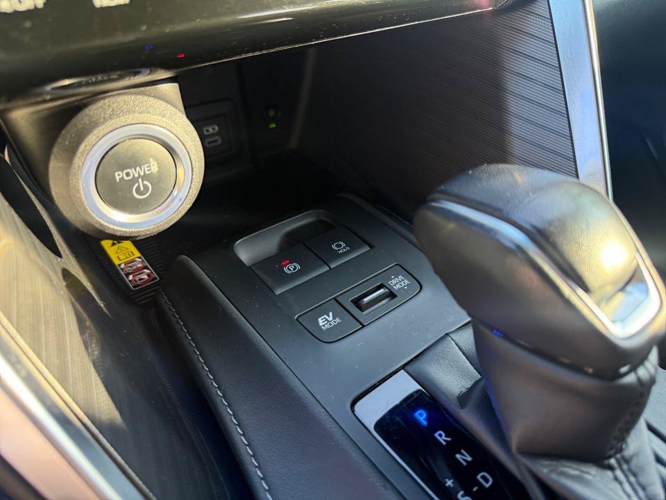 Used 2024 Toyota Venza Nightshade AWD/4WD image 37