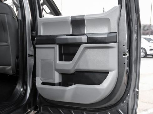 Used 2019 Ford F150 XLT image 49