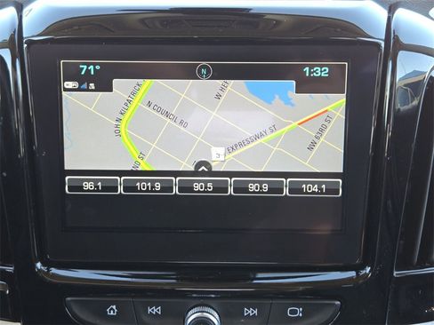 Used 2019 Chevrolet Traverse Premier w/ Driver Confidence II Package image 12