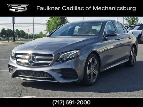 Used 2020 Mercedes-Benz E 350 4MATIC Sedan image 4