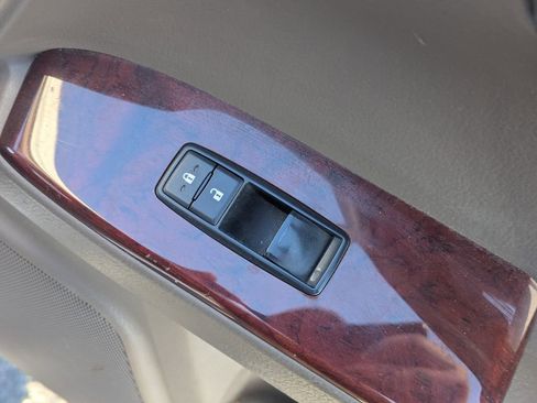 Used 2010 Lexus GX 460 image 37