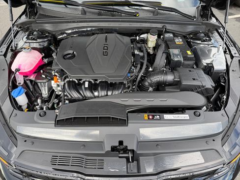 New 2026 Kia K5 LXS image 38