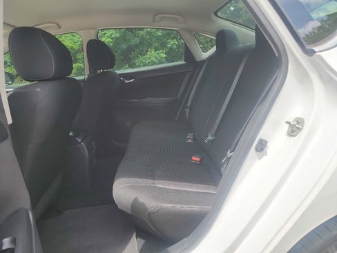Used 2019 Nissan Sentra S w/ Appearance Package FWD image 27