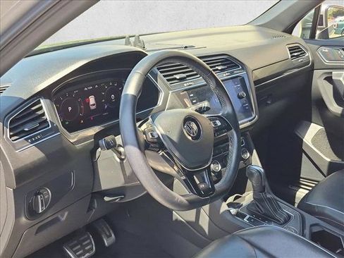 Used 2021 Volkswagen Tiguan SEL Premium R-Line AWD/4WD image 12