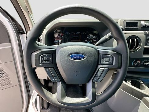 New 2026 Ford E-350 and Econoline 350 Super Duty w/ Power Equipment Group RWD image 7