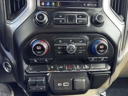 Used 2020 Chevrolet Silverado 1500 LT w/ All-Star Edition image 32