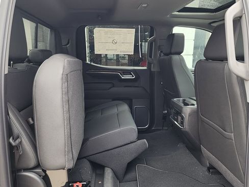 New 2026 GMC Sierra 1500 SLT w/ SLT Premium Plus Package AWD/4WD image 44