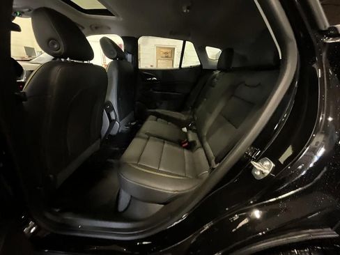 New 2026 Chevrolet Trax ACTIV w/ Sunroof Package FWD image 26