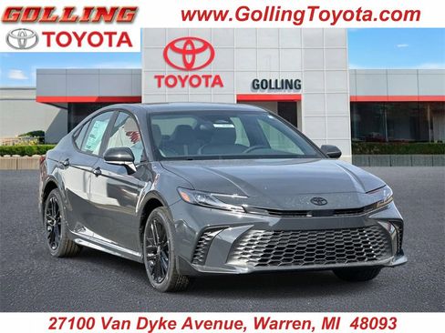 New 2026 Toyota Camry SE image 1