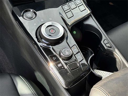 Used 2023 Kia Sportage EX image 22
