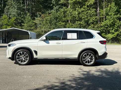 Used 2026 BMW X5 sDrive40i RWD image 2