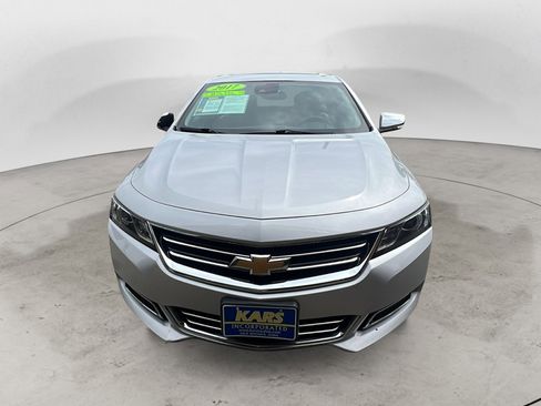 Used 2017 Chevrolet Impala Premier w/ Enhanced Convenience Package FWD image 2