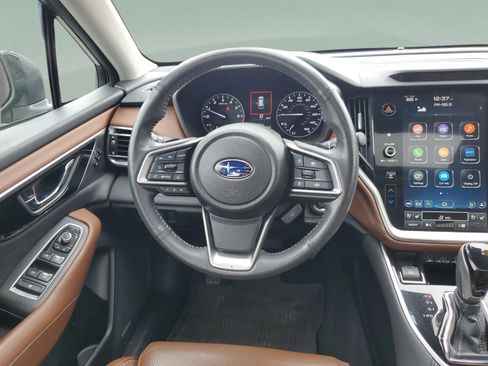 Used 2024 Subaru Outback Touring AWD/4WD image 10