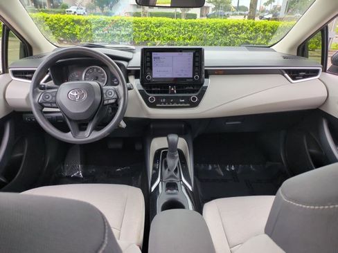 Certified 2022 Toyota Corolla LE FWD image 16