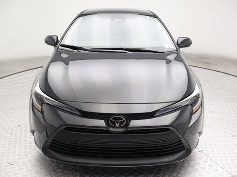 Certified 2026 Toyota Corolla LE FWD image 5