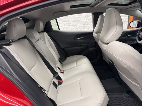 Certified 2024 Toyota Prius XLE image 41