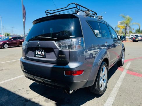 Used 2008 Mitsubishi Outlander XLS AWD/4WD image 5