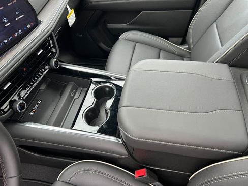 New 2026 Chevrolet Tahoe Premier image 20