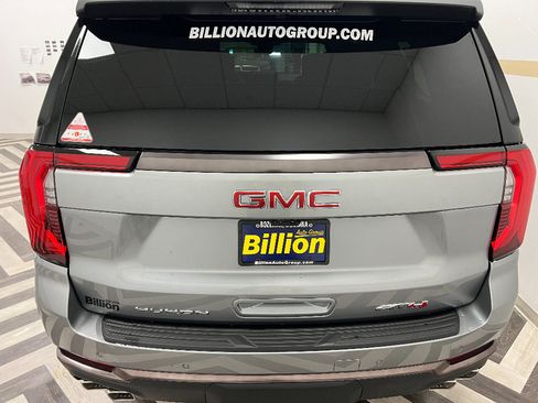 New 2026 GMC Yukon XL AT4 Ultimate AWD/4WD image 15