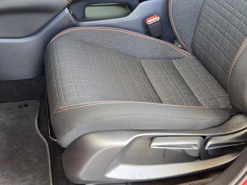 Used 2025 Honda HR-V Sport image 13