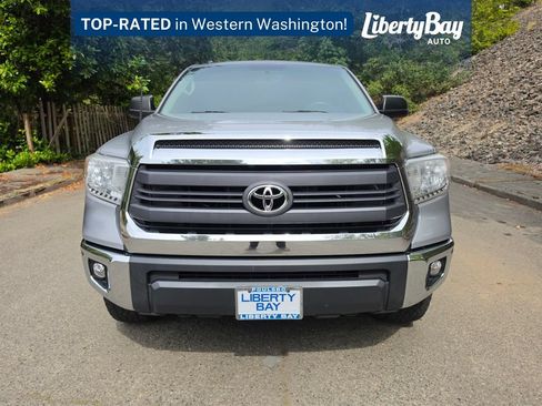 Used 2015 Toyota Tundra SR5 AWD/4WD image 2