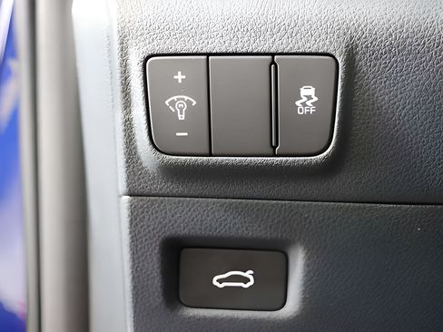 Used 2025 Kia K5 EX FWD image 38
