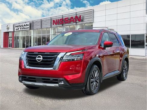 Certified 2022 Nissan Pathfinder SL w/ SL Premium Package image 2