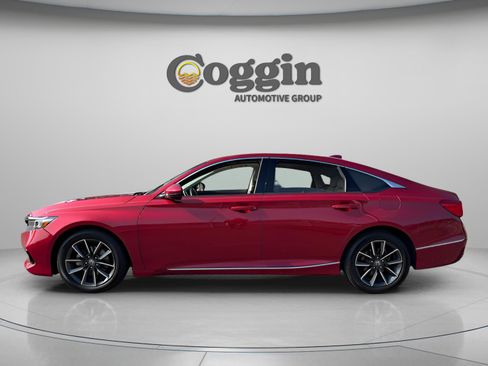 Certified 2022 Honda Accord EX-L image 2