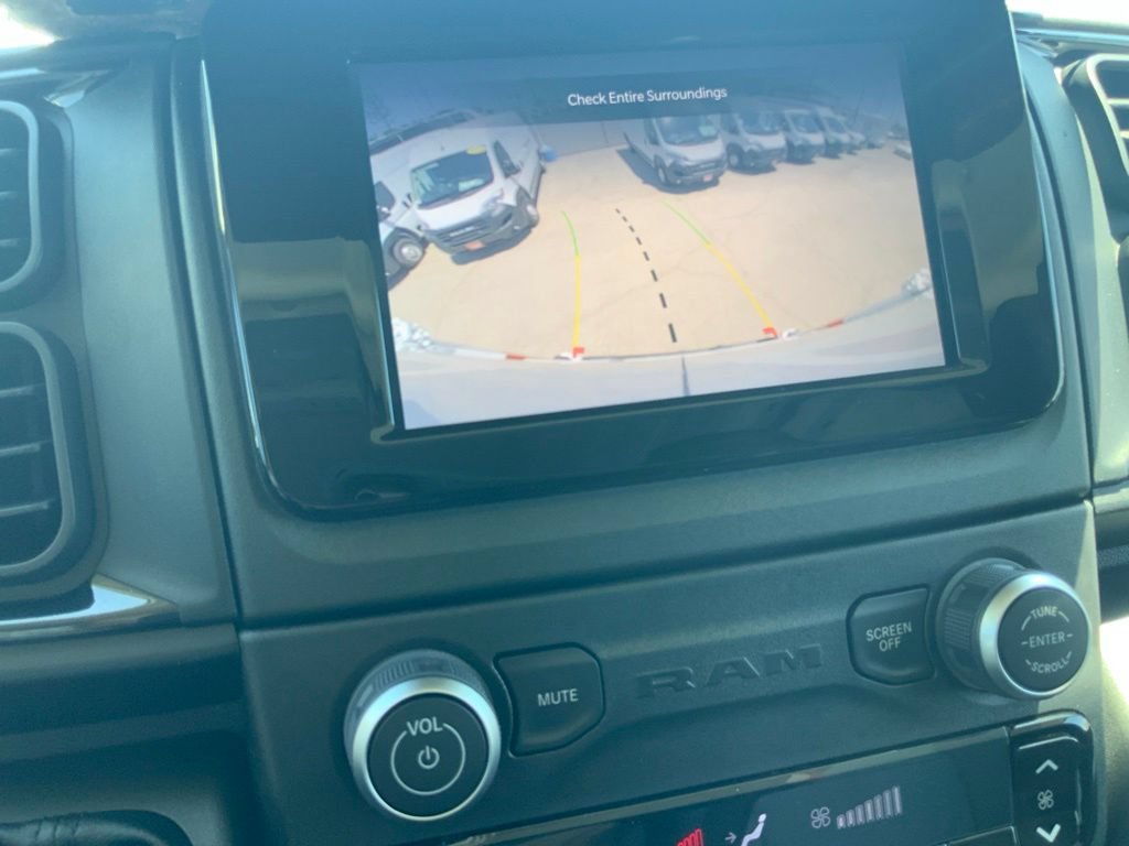 New 2026 RAM ProMaster 2500 w/ Convenience Group FWD image 24