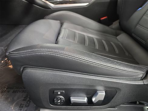 Used 2023 BMW M2 w/ Lighting Package image 23