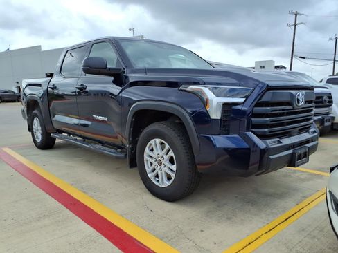 Used 2024 Toyota Tundra SR5 w/ SR5 Premium Package AWD/4WD image 3