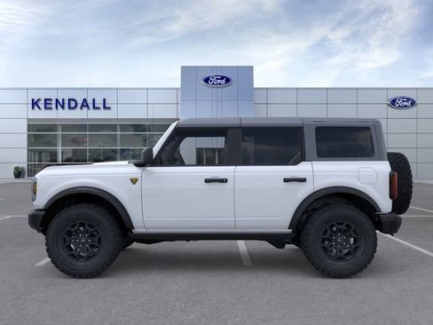 New 2026 Ford Bronco Badlands AWD/4WD image 3