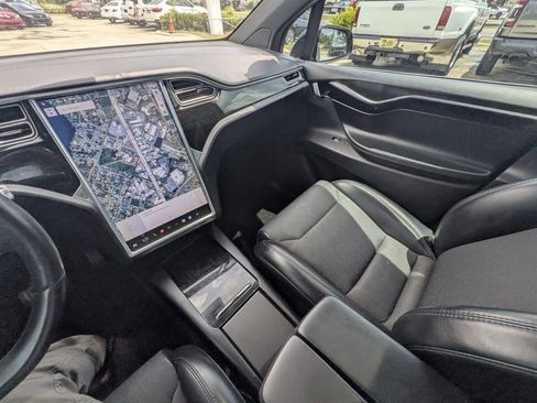 Used 2018 Tesla Model X P100D AWD/4WD image 8