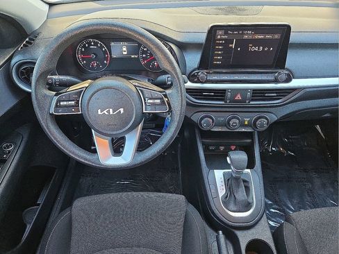 Used 2024 Kia Forte LXS image 17