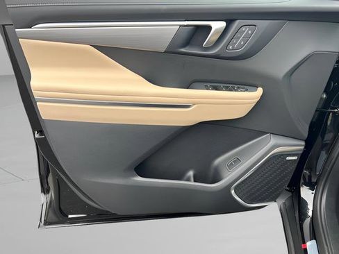 New 2026 Buick Enclave Preferred w/ Power Package image 11