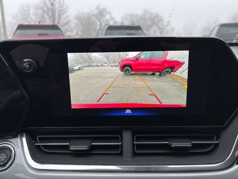 New 2026 Chevrolet Trax LT w/ LT Convenience Package image 16