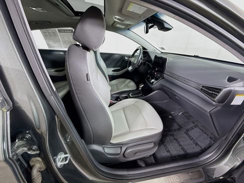 Used 2021 Hyundai Ioniq Limited FWD image 37
