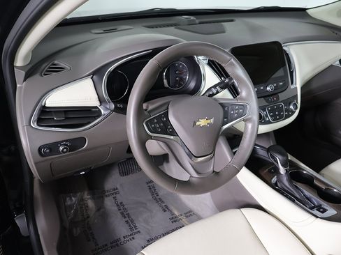 Used 2024 Chevrolet Malibu LT image 27