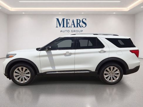 Used 2020 Ford Explorer Limited AWD/4WD image 2