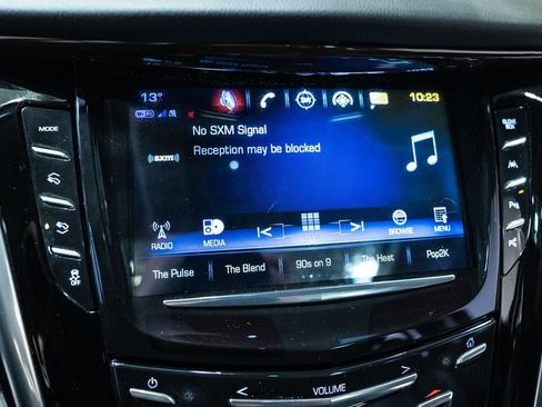 Used 2020 Cadillac Escalade Luxury image 26