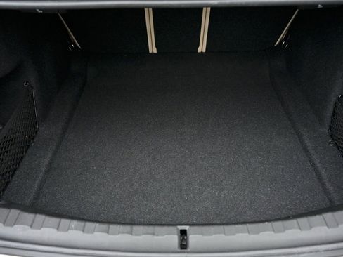 Used 2019 BMW 330i Sedan image 12