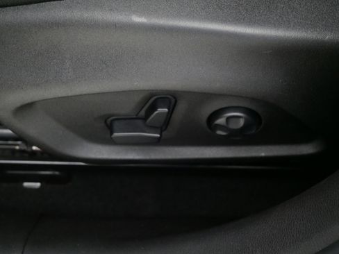 Used 2021 Jeep Renegade Latitude w/ Convenience Group image 20