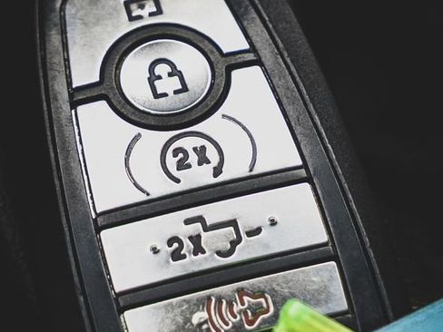 Used 2019 Ford F150 Limited w/ Trailer Tow Package image 8