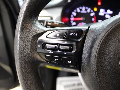 Used 2021 Kia Rio S image 22