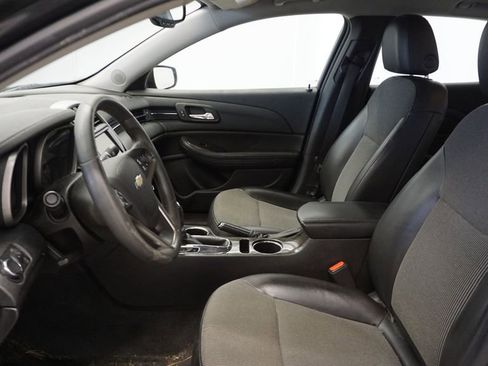 Used 2014 Chevrolet Malibu LT w/ Power Convenience Package image 32