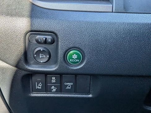 Used 2022 Honda Ridgeline RTL image 18