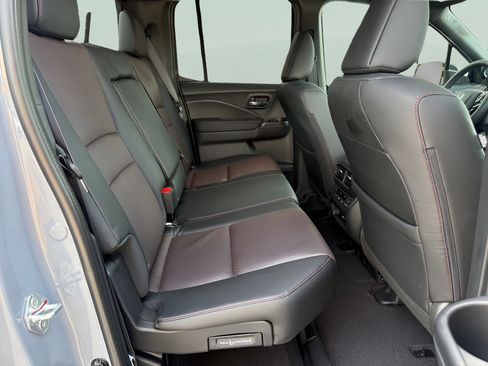 New 2026 Honda Ridgeline Black Edition image 14