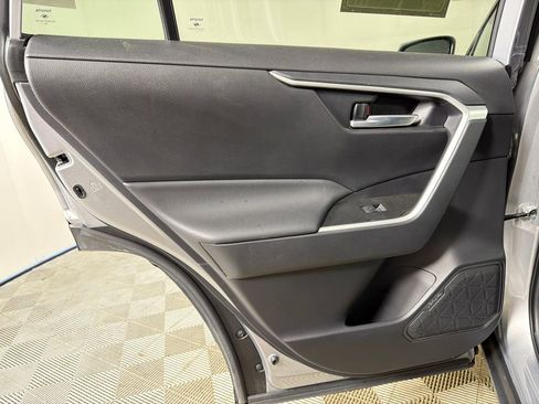 Used 2024 Toyota RAV4 XLE w/ Convenience Package image 23