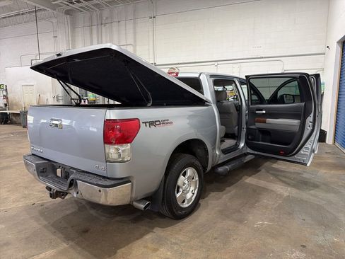 Used 2011 Toyota Tundra Limited w/ Memory Pkg AWD/4WD image 25